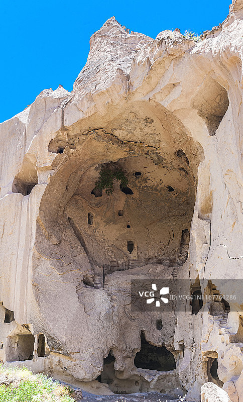 土耳其，戈雷米国家公园和卡帕多西亚的岩石遗址，泽尔韦山谷中部的博物馆(9世纪和13世纪基督教的摇篮)，倒塌的巴西利卡教堂(联合国教科文组织世界遗产)图片素材