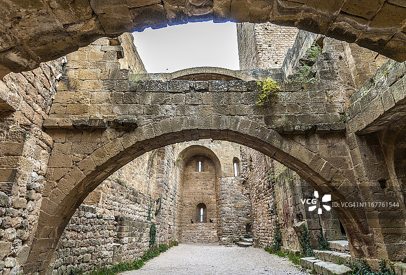 西班牙，韦斯卡省阿拉贡自治社区，洛尔要塞(11至13世纪)图片素材