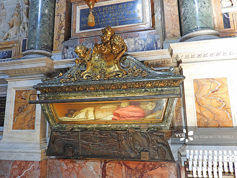 圣玛丽亚马焦雷大教堂图片素材