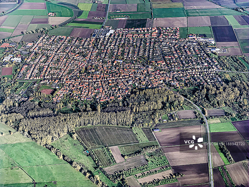 德国一个小镇的鸟瞰图。图片素材