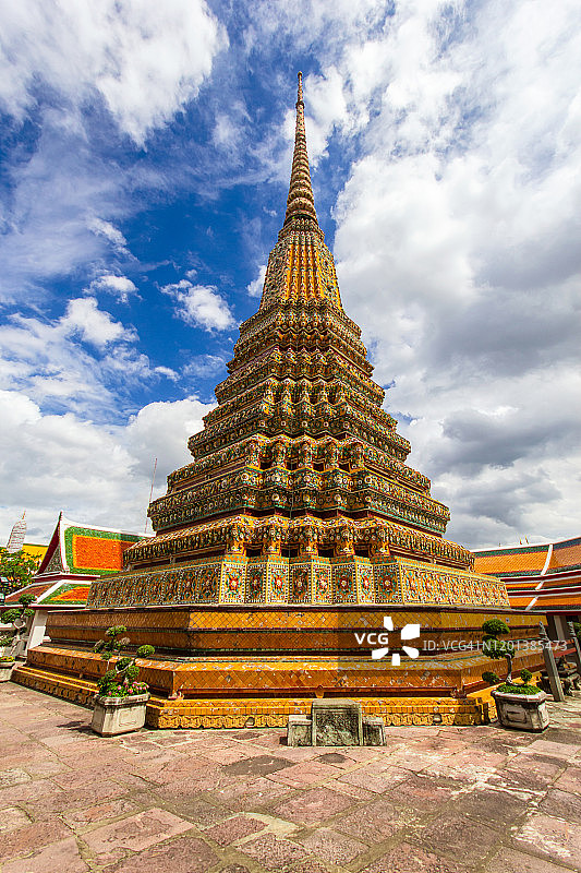 曼谷的卧佛寺或卧佛寺图片素材