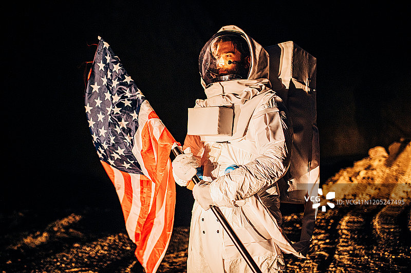 美国宇航员征服火星图片素材
