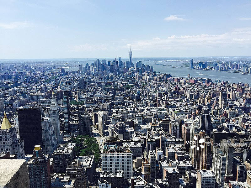 美国纽约曼哈顿景观摩天大楼全景图片从帝国大厦图片素材