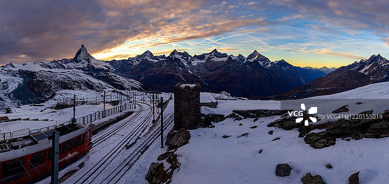 马特洪峰与戈内格拉特铁路是瑞士策马特的地标之一图片素材