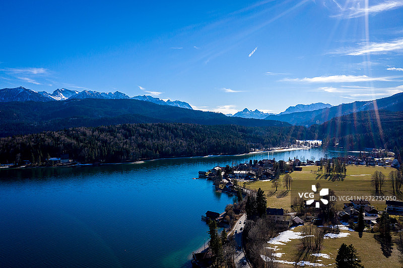巴伐利亚瓦尔琴湖鸟瞰图。德国图片素材
