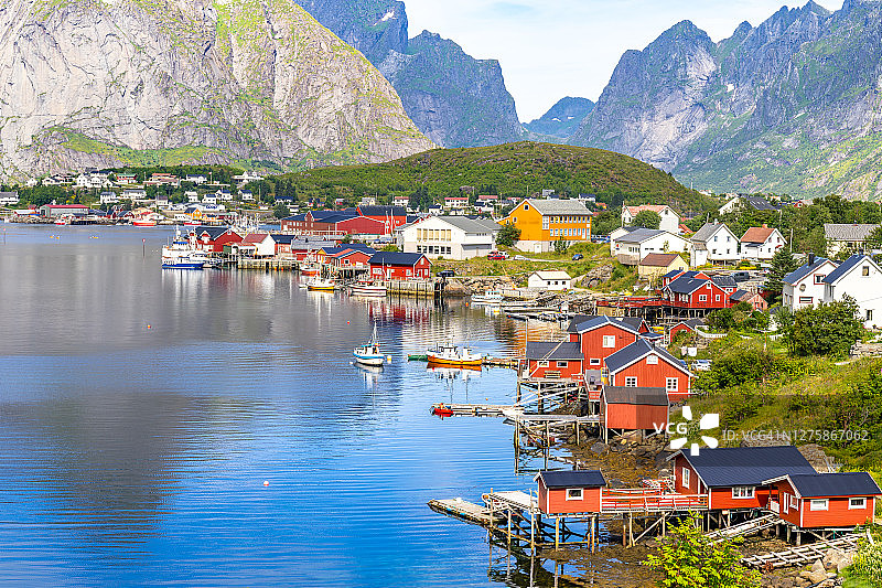 挪威的一个渔村，位于挪威罗浮敦群岛。图片素材