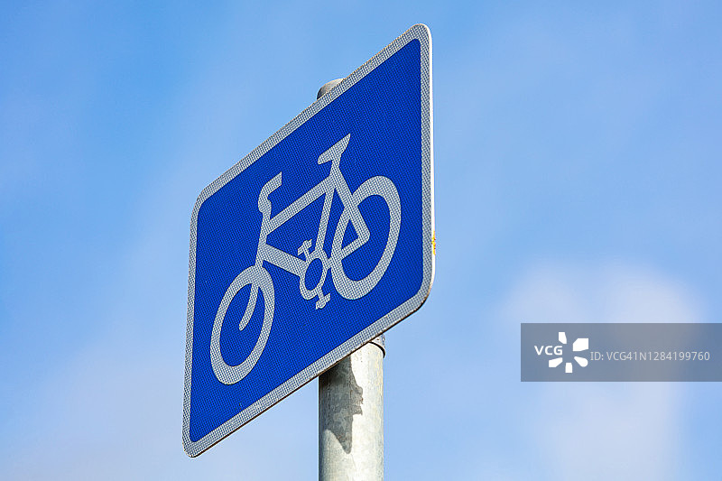 简单的自行车牌子图片素材