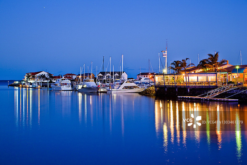 林肯湾码头和酒店。林肯港。南澳大利亚图片素材