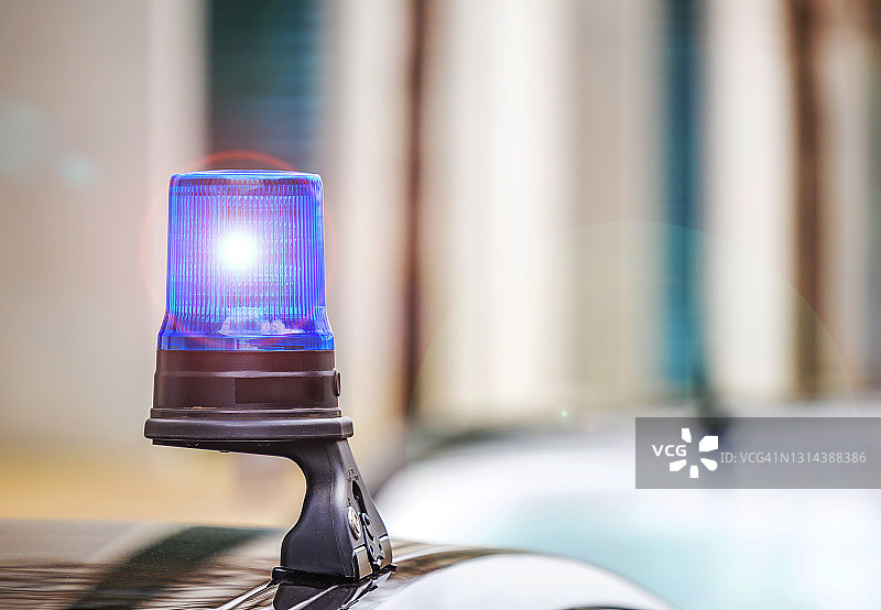 德国警方一辆民用汽车上的警灯-(德国柏林)图片素材