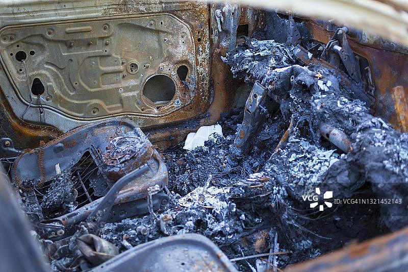 烧毁的汽车残骸，细节，德国图片素材