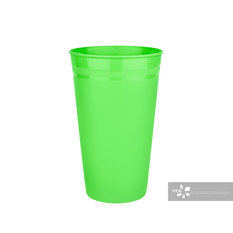 绿色空白塑料杯白色背景孤立特写，一次性空白饮料杯，饮料，鸡尾酒，冷水，热咖啡杯，茶，果汁，餐具设计器具，容器模型图片素材