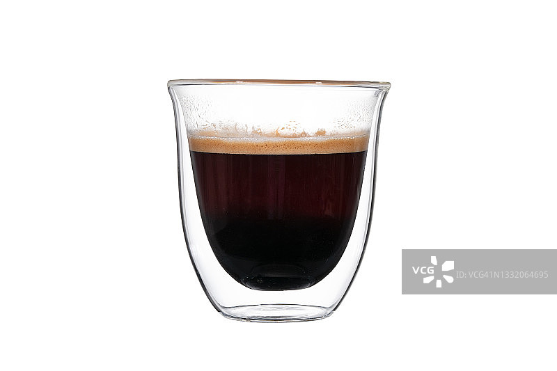 黑咖啡在分层玻璃杯上的白色图片素材