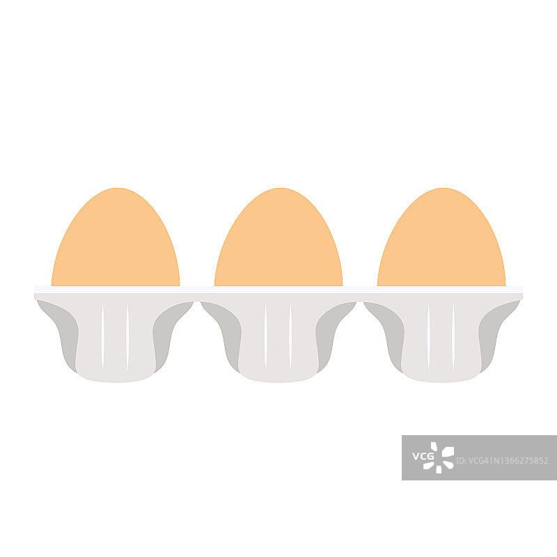 鸡蛋在纸箱里孤立在白色上图片素材