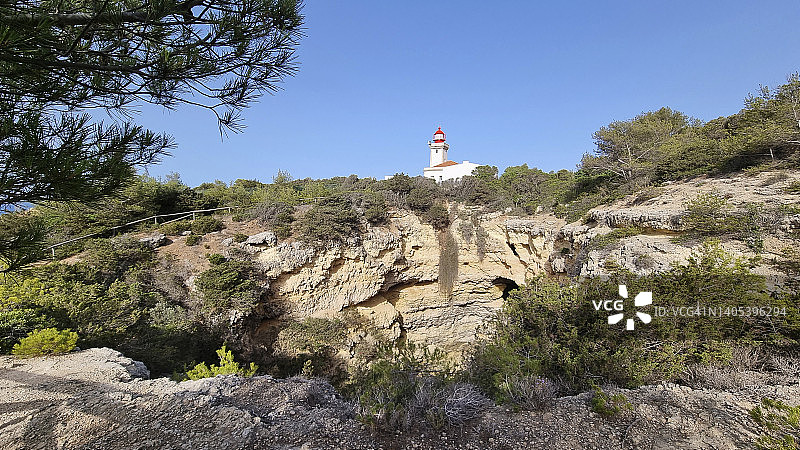 葡萄牙阿尔加维的Alfanzina灯塔，沿着“七个悬浮山谷的路线”图片素材
