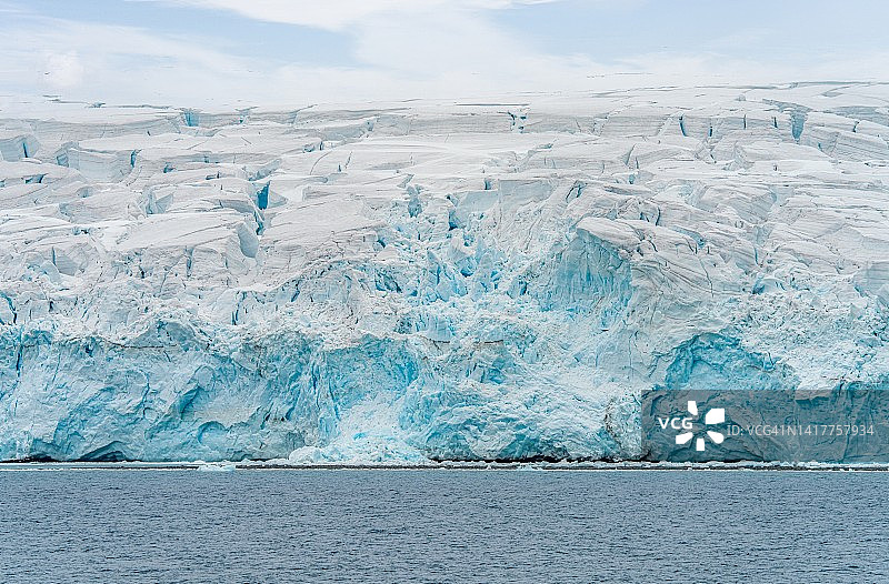 南极海岸线上的冰和冰川-全球变暖-冰的形成图片素材