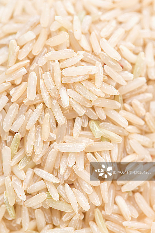 糙米分离在白米上图片素材