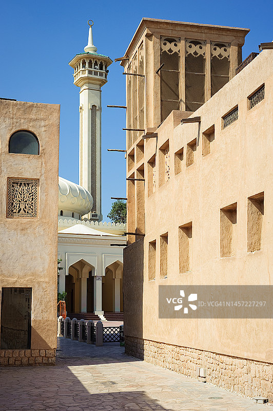 阿联酋迪拜老城的狭窄街道图片素材