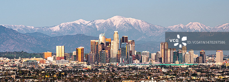 城市建筑的全景对天空，洛杉矶，加利福尼亚州，美国图片素材