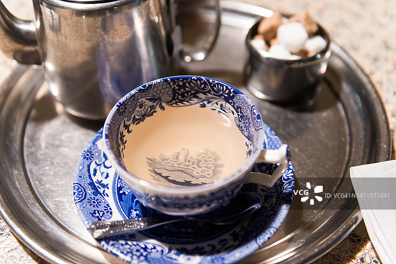 传统的英式下午茶具图片素材