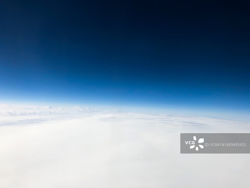 空中日间云图图片素材