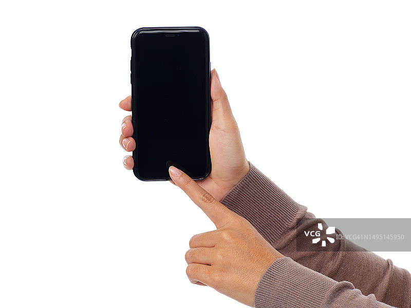 女子手持智能手机，白色背景上是空白屏幕图片素材