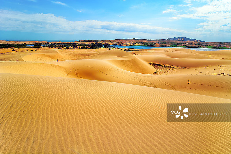 沙漠沙丘图片素材