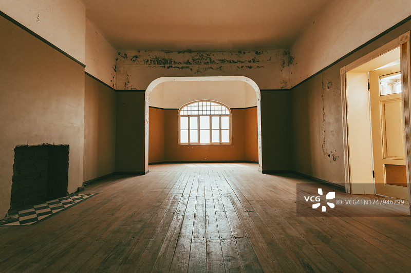 鬼城科尔曼斯科普的一个空房间图片素材
