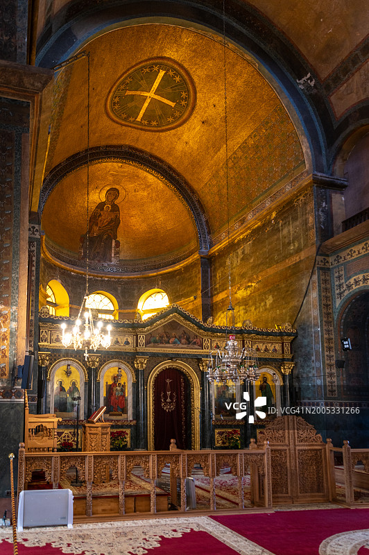 希腊塞萨洛尼基的圣索菲亚教堂内部图片素材