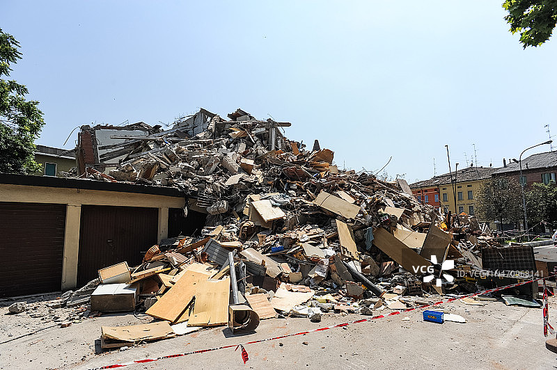意大利地震后街道上的景象图片素材