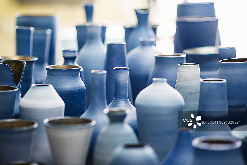 冲绳的蓝色陶器厂图片素材