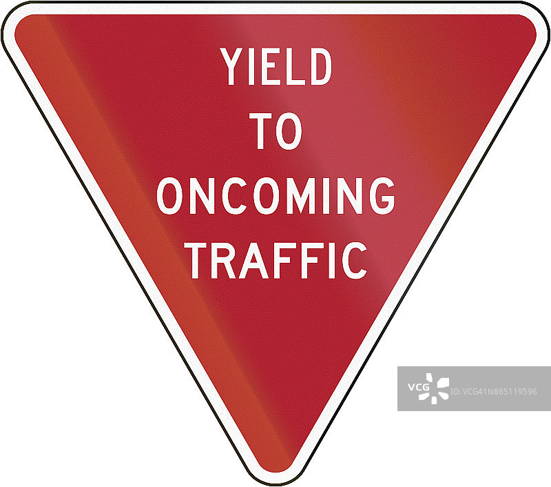 在美国，让路于迎面而来的交通标志图片素材