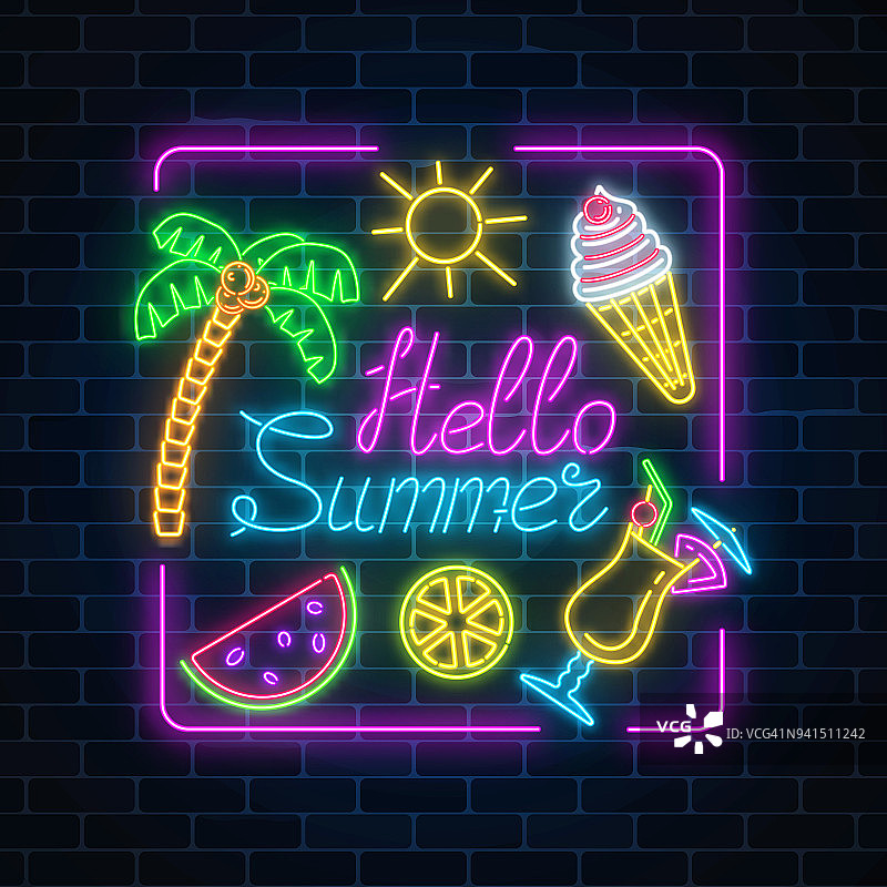 霓虹灯夏季海报与字母和夏季的东西在长方形框架上的黑色砖墙背景。图片素材