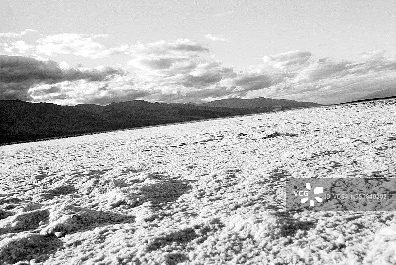 恶水盆地盐滩，死亡谷，加利福尼亚图片素材
