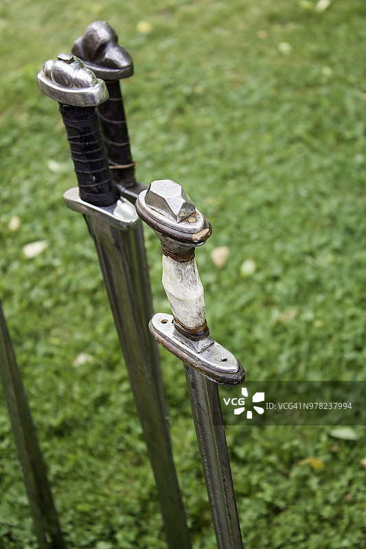 中世纪的剑武器图片素材