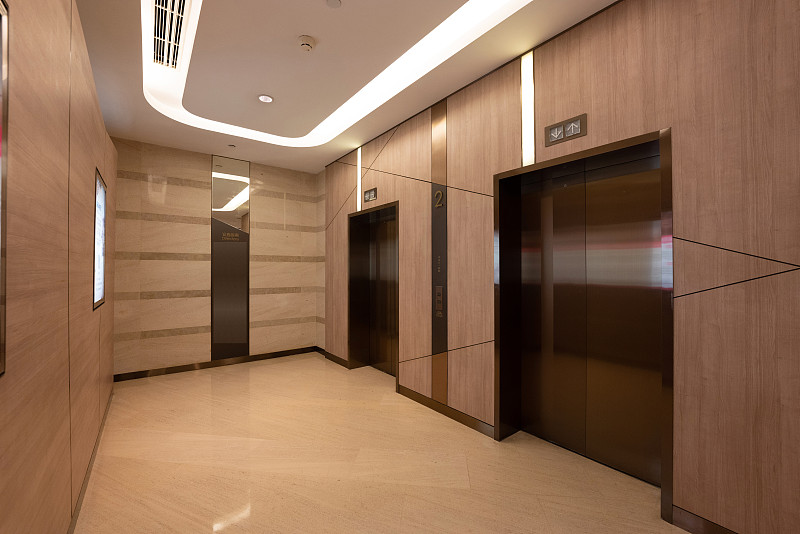 公寓、办公商业地产现代风格电梯厅图片素材