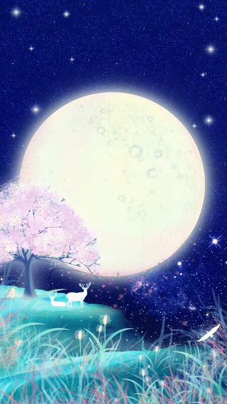 夜晚星空下月亮挂在山坡上，樱花随风飘落图片下载