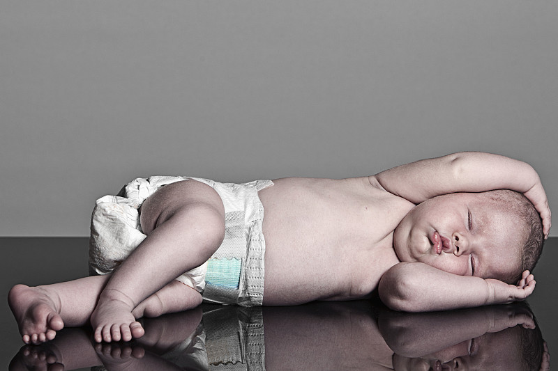 新生儿(1-6个月)睡觉图片下载