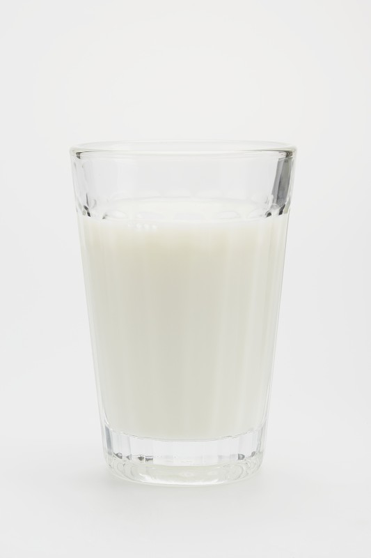 一杯牛奶图片下载