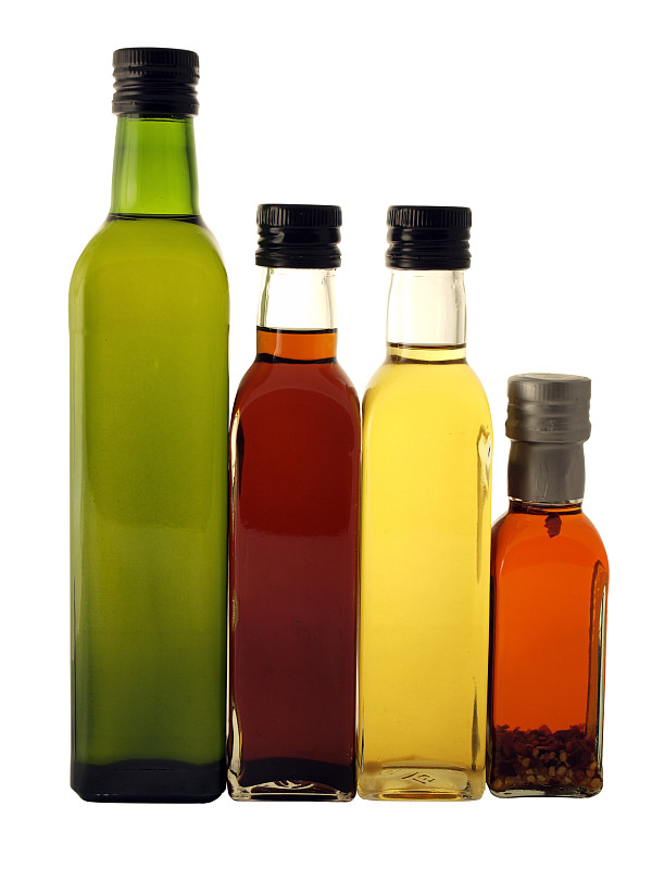 白色的橄榄油和醋瓶图片下载