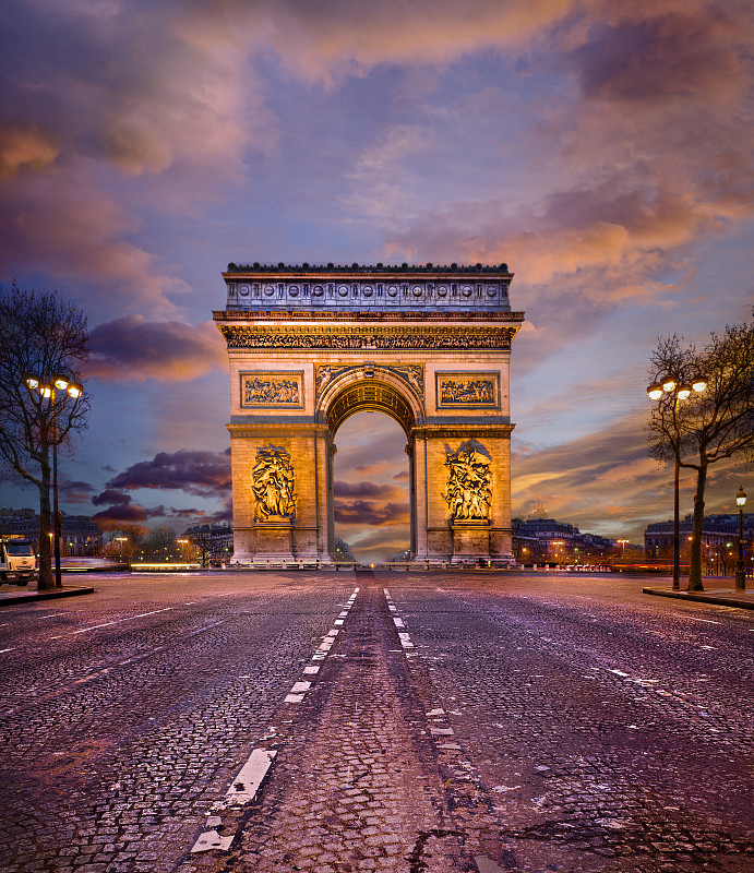 法国巴黎著名的凯旋门图片下载
