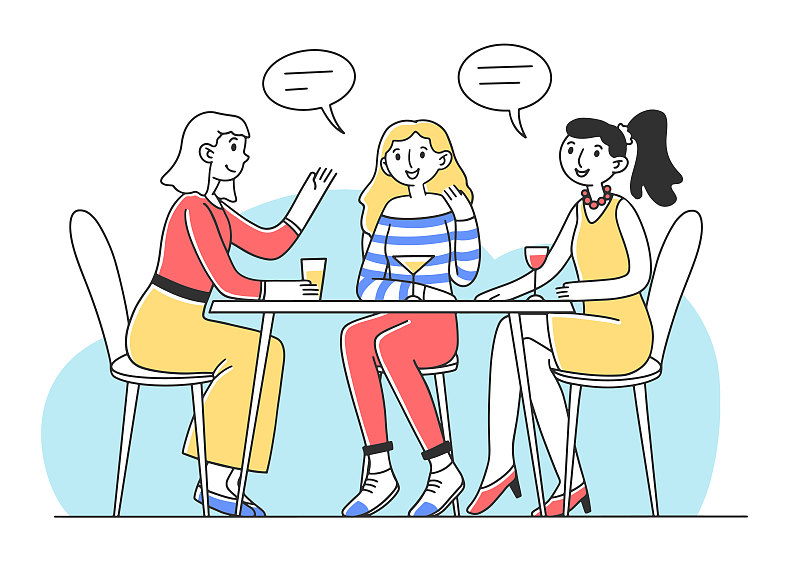 三个女孩坐在咖啡馆的桌子边聊天图片下载