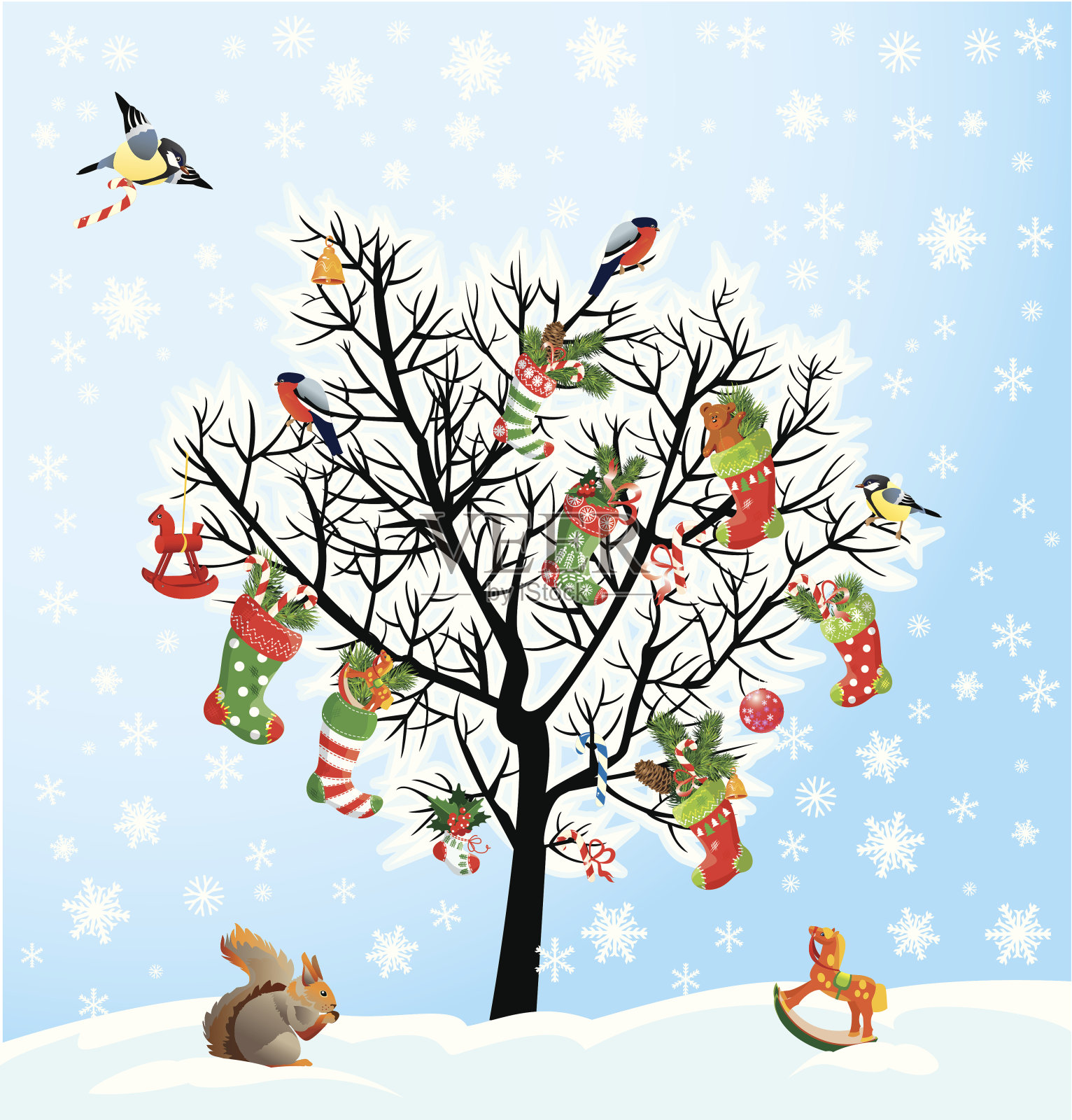 冬天的树上有小鸟，松鼠，圣诞鞋，糖果和礼物。插画图片素材
