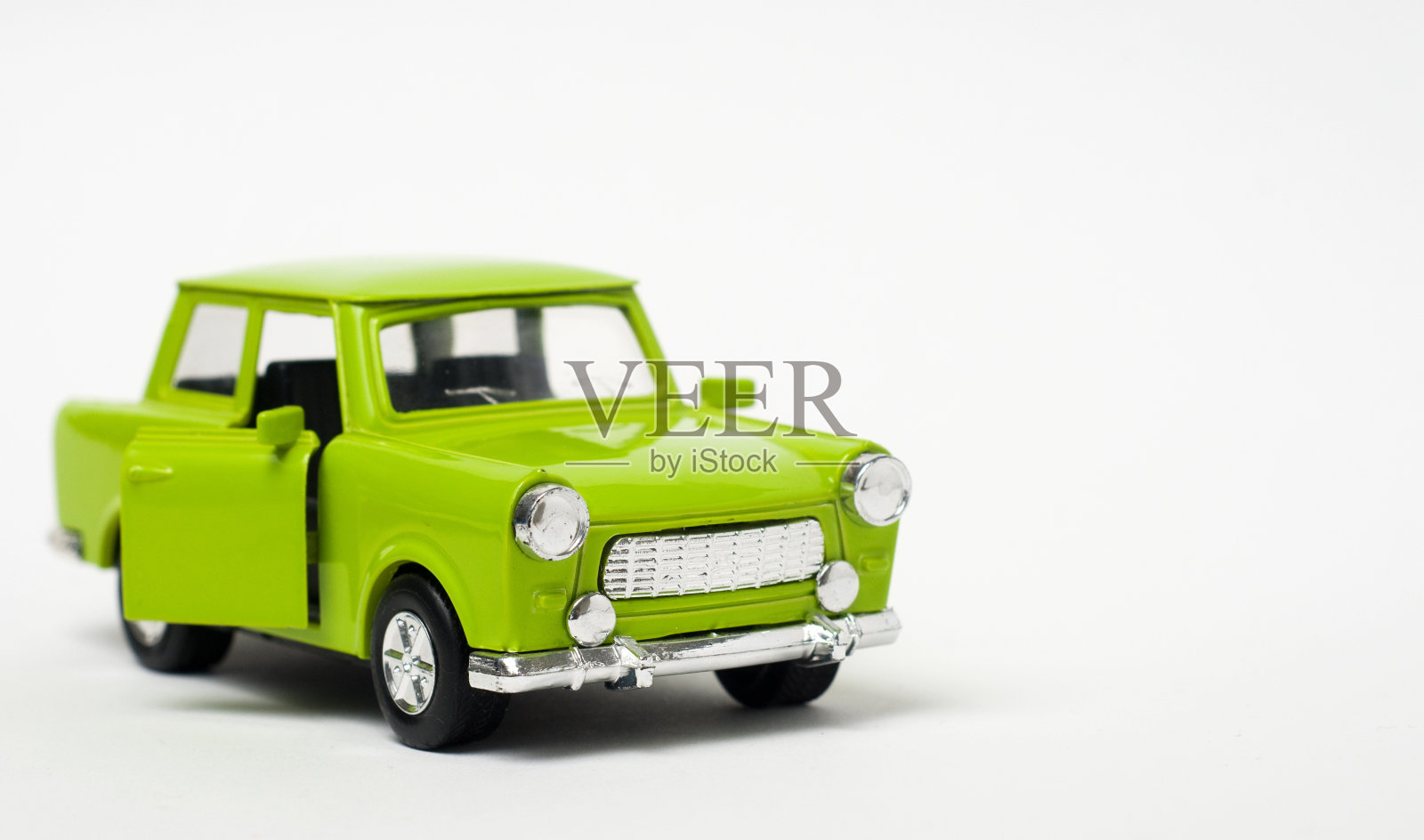绿色的玩具车照片摄影图片