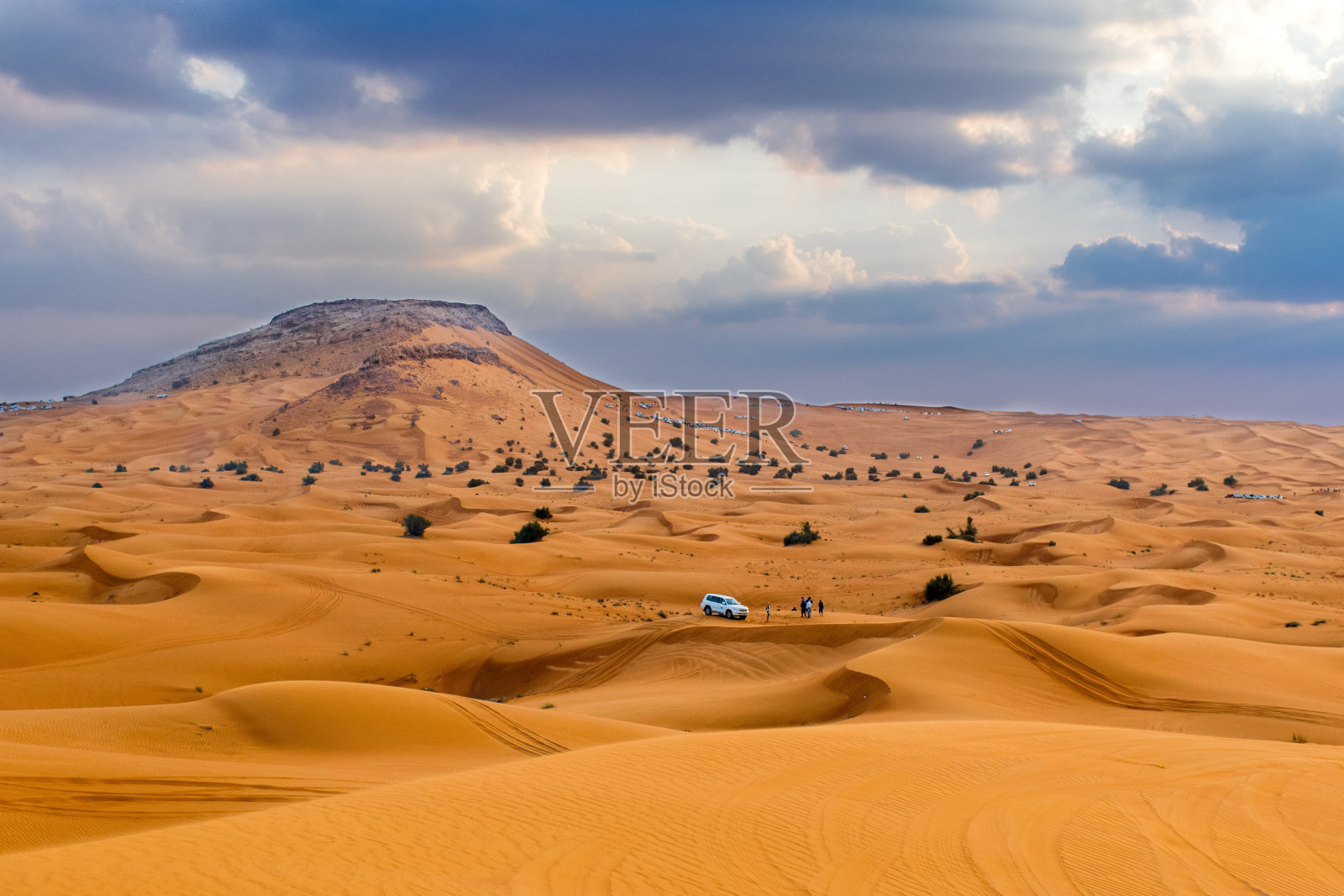 阿拉伯联合酋长国迪拜的沙漠照片摄影图片