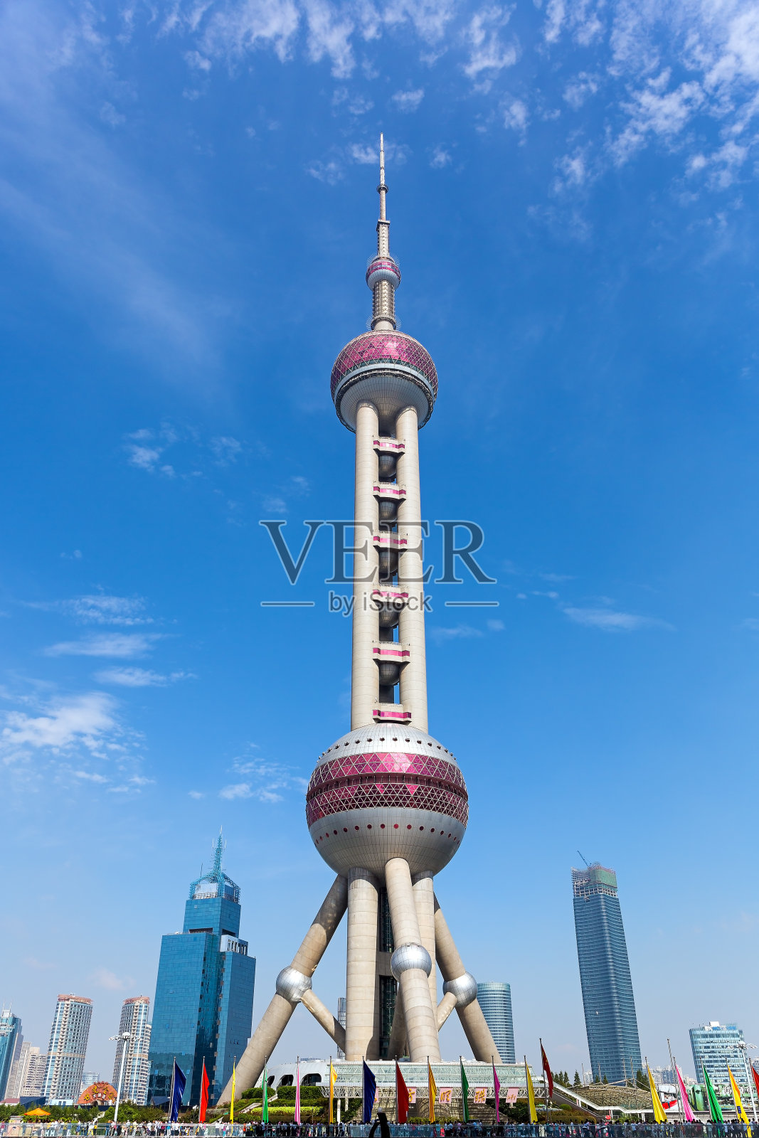 中国上海的东方明珠塔照片摄影图片