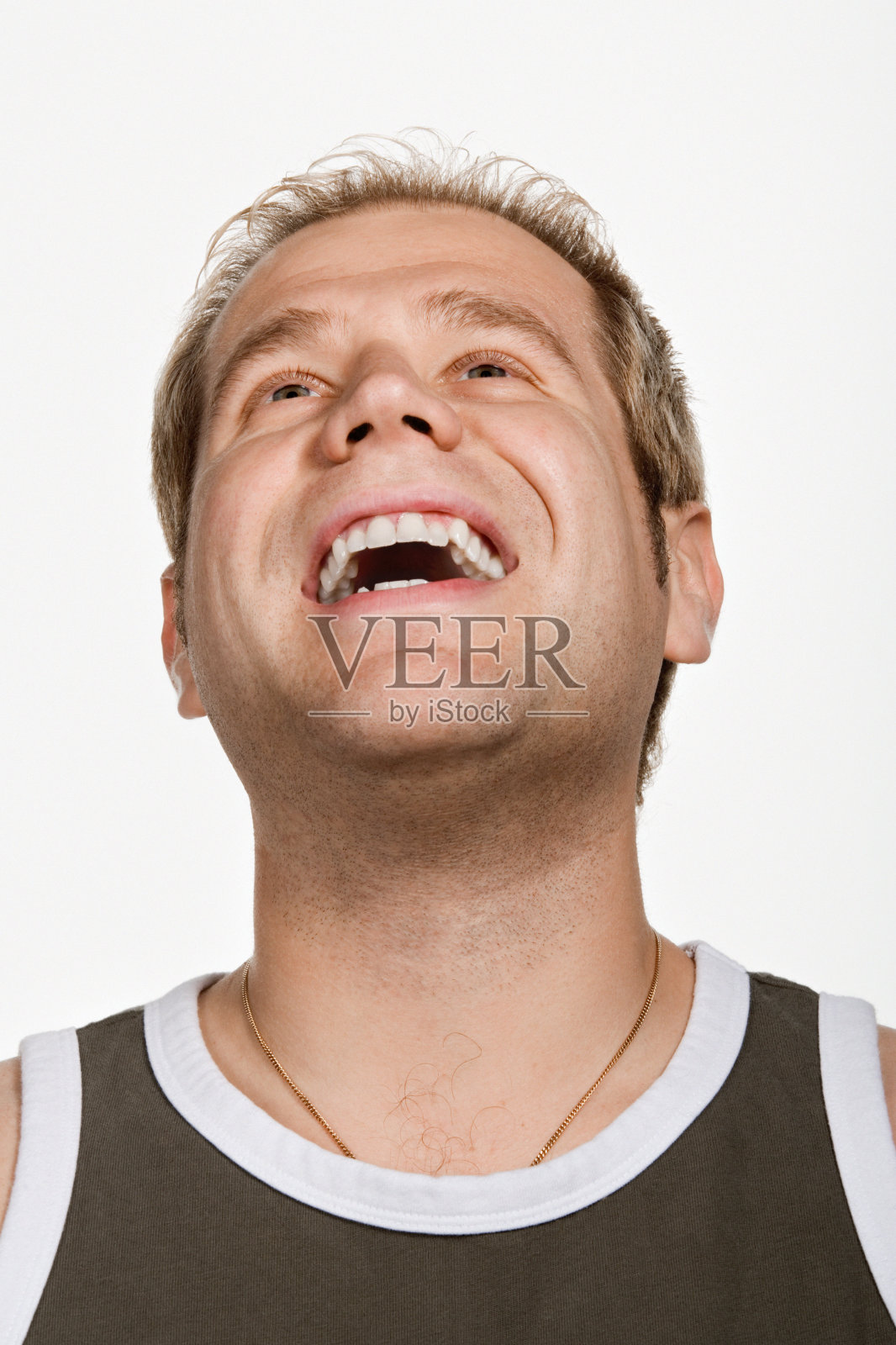 中年白人男子大笑的肖像照片摄影图片