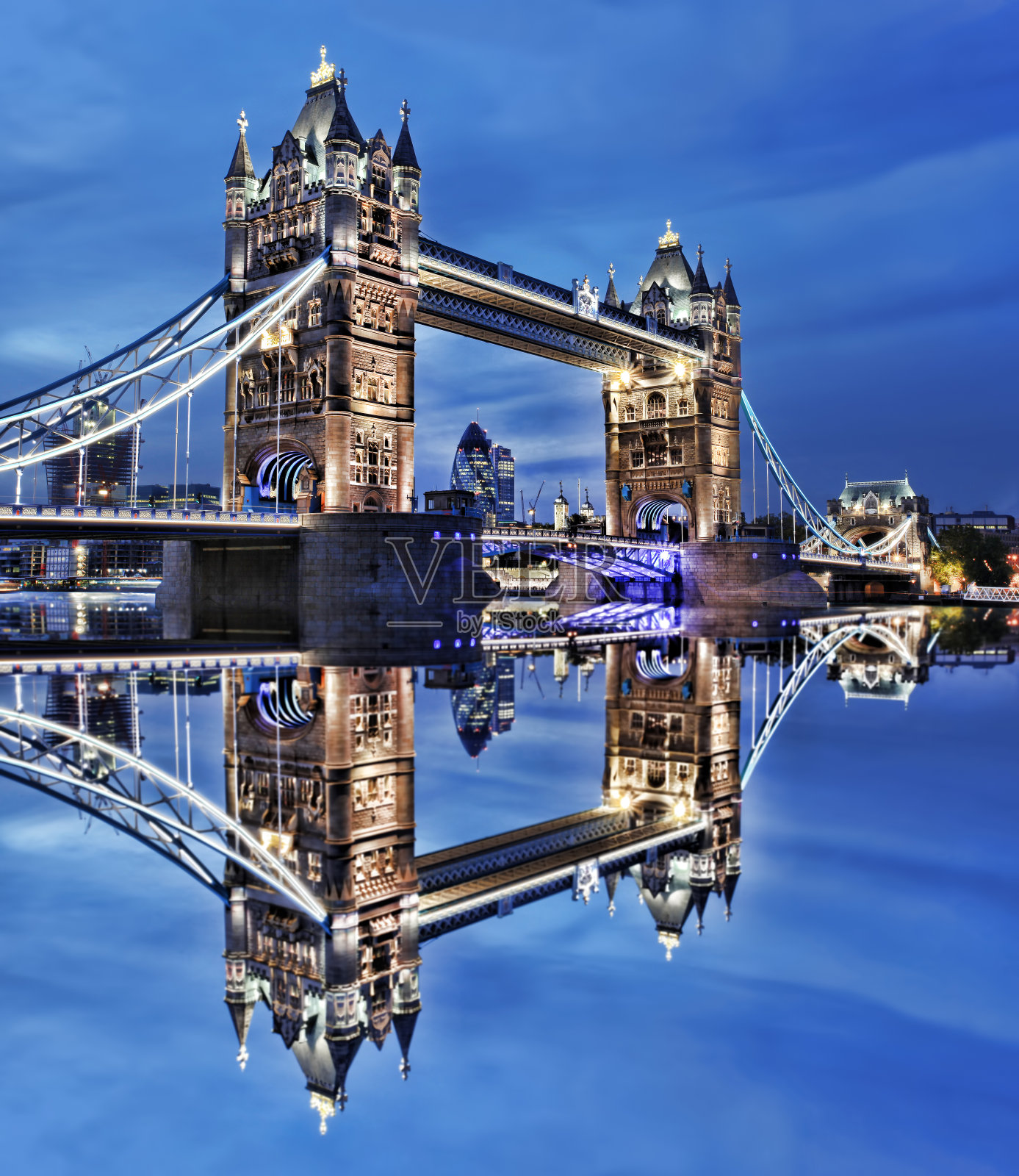 著名的伦敦塔桥，英国，英国照片摄影图片