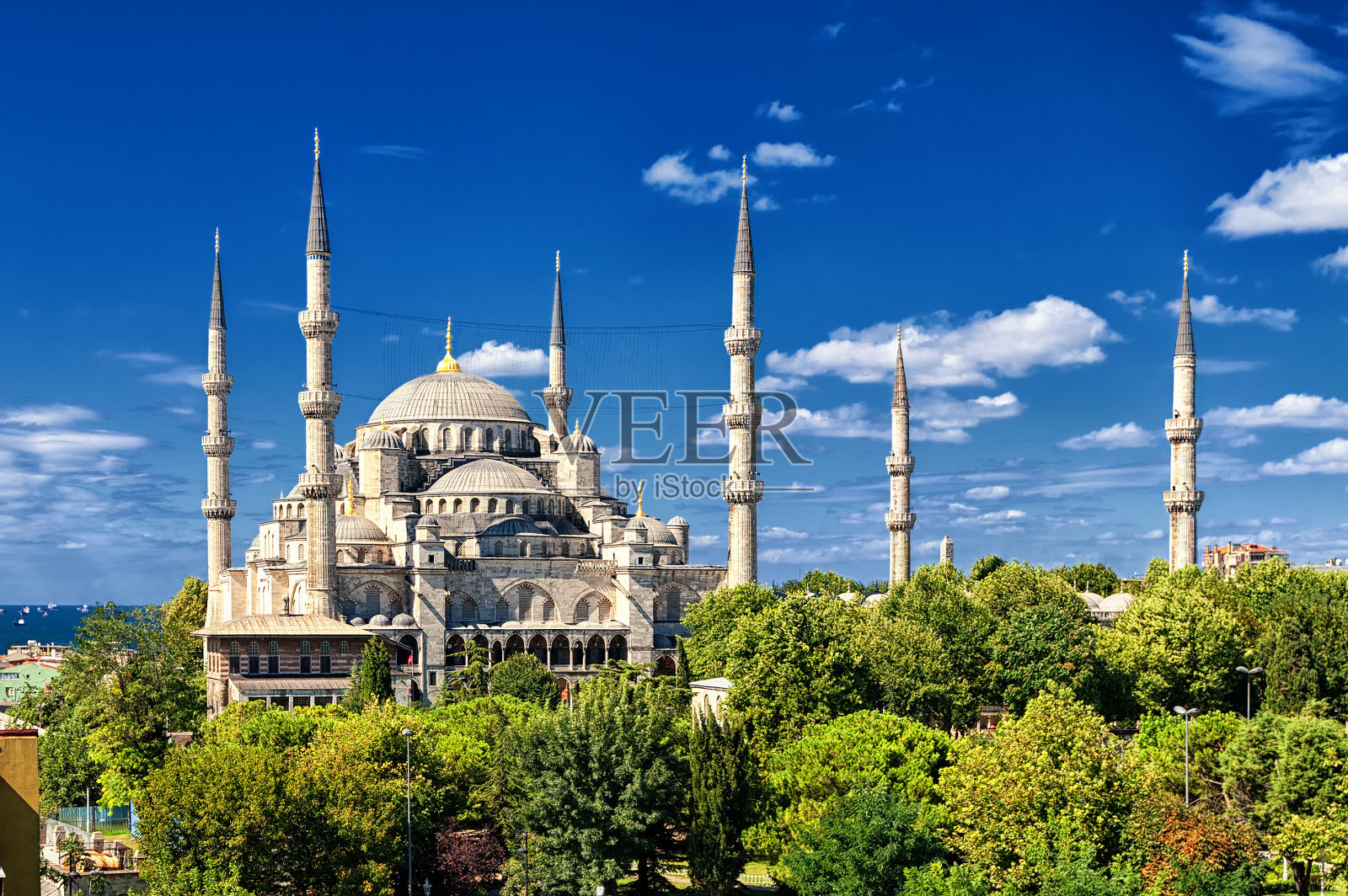 蓝色清真寺，苏丹艾哈迈德，伊斯坦布尔，土耳其照片摄影图片
