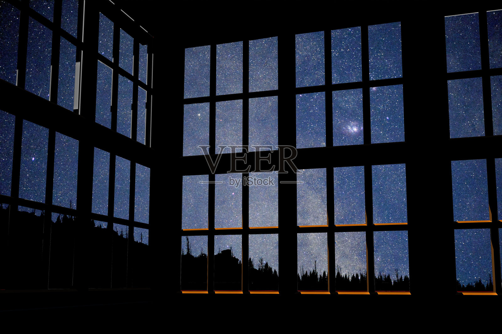 银河透过窗户照片摄影图片