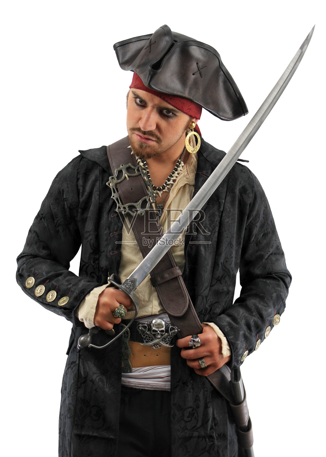黑衣海盗-带着出鞘之剑照片摄影图片